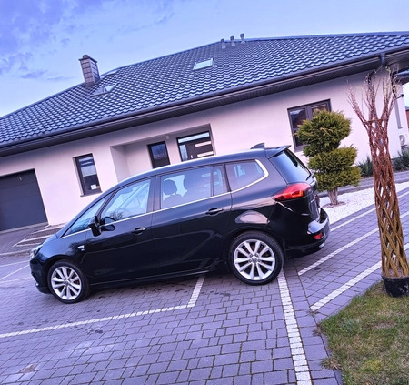 Opel Zafira cena 52700 przebieg: 142000, rok produkcji 2016 z Płock małe 529